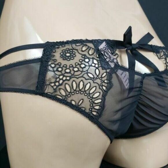 Victoria's Secret Designer Collection Cheekini 33 - Picture 5 of 5